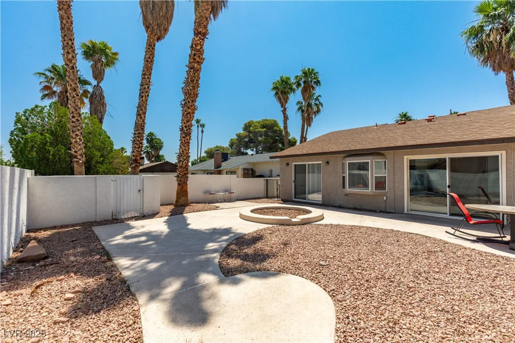 3143 La Mesa, Henderson, NV 89014
