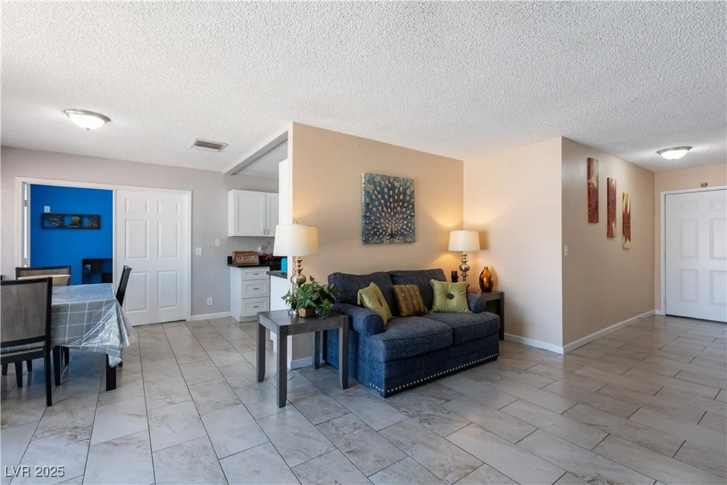 3143 La Mesa, Henderson, NV 89014