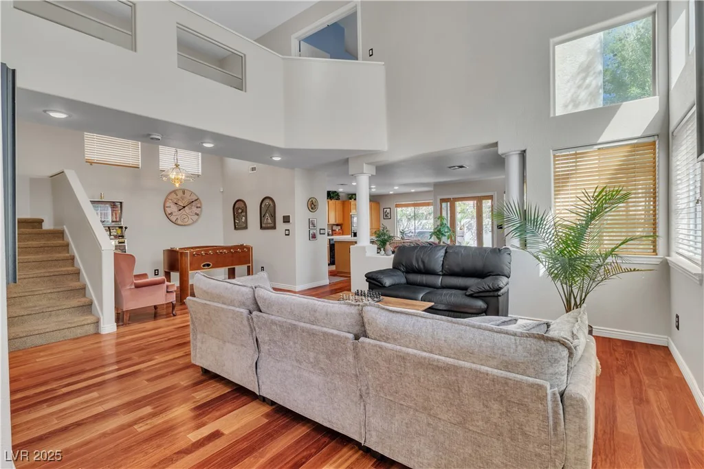 1825 Derbyshire, Las Vegas, NV 89117