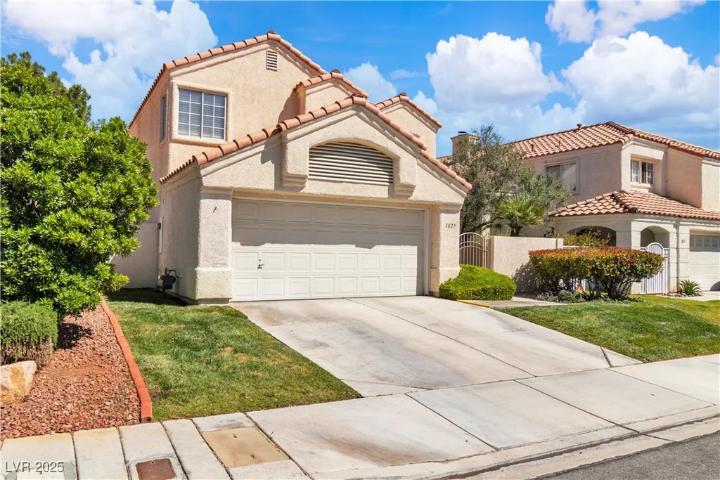 1825 Derbyshire, Las Vegas, NV 89117
