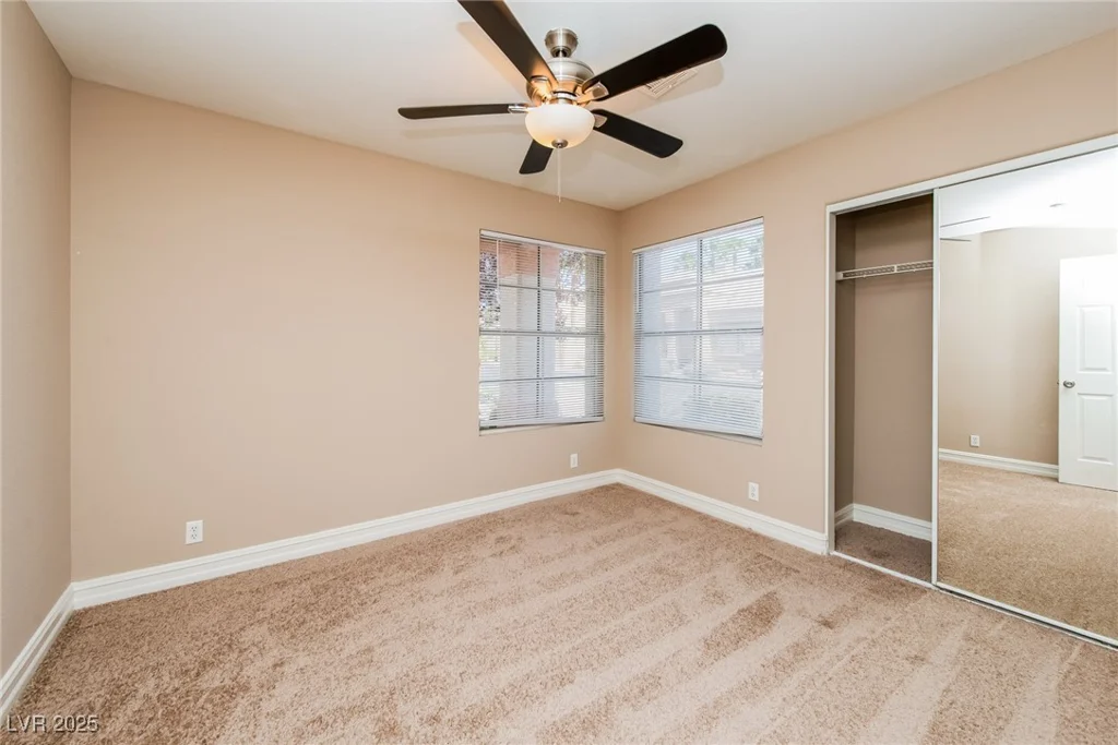 8205 Harrogate, Las Vegas, NV 89129
