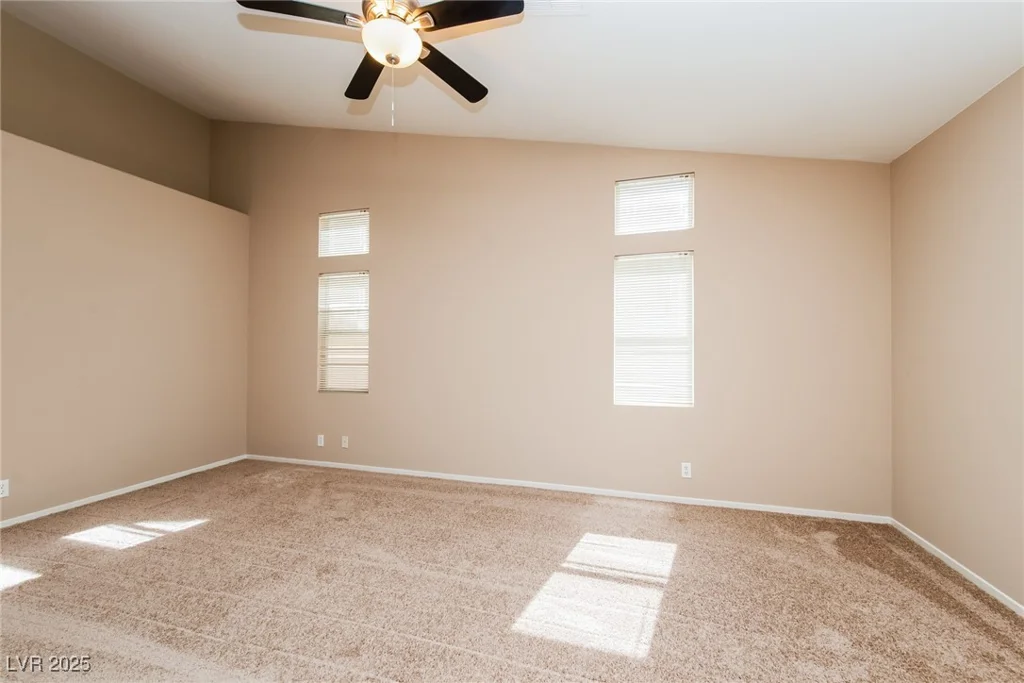8205 Harrogate, Las Vegas, NV 89129