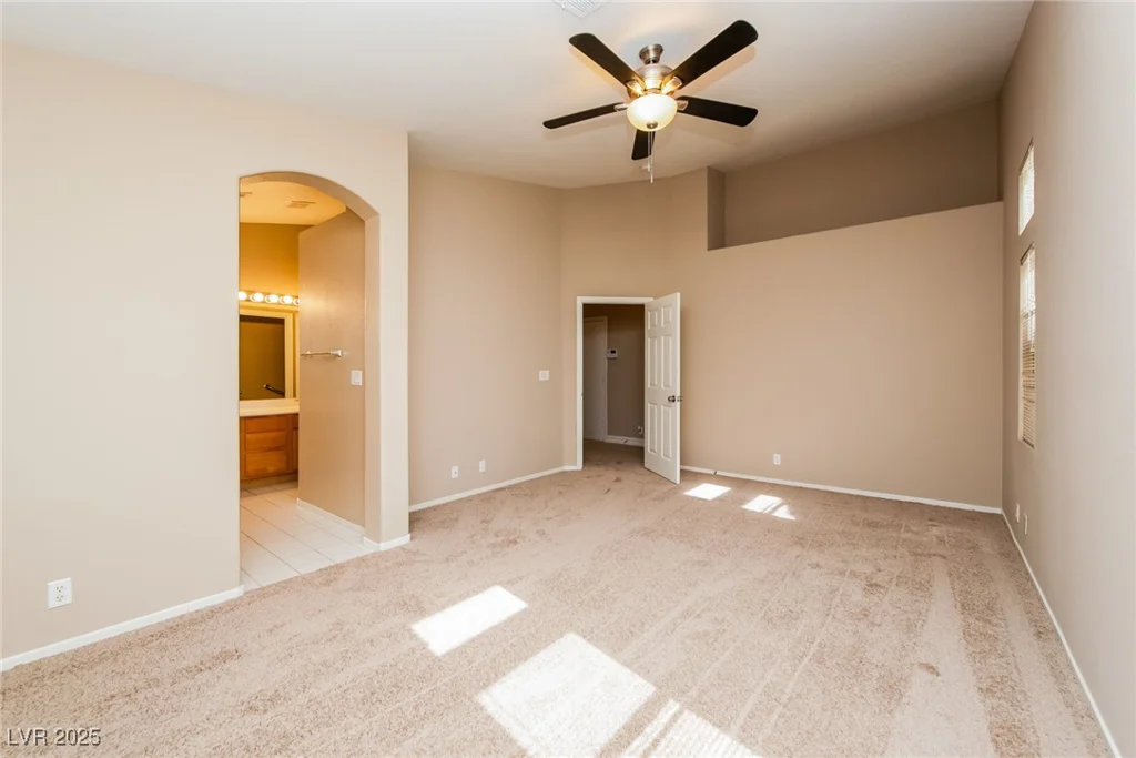 8205 Harrogate, Las Vegas, NV 89129