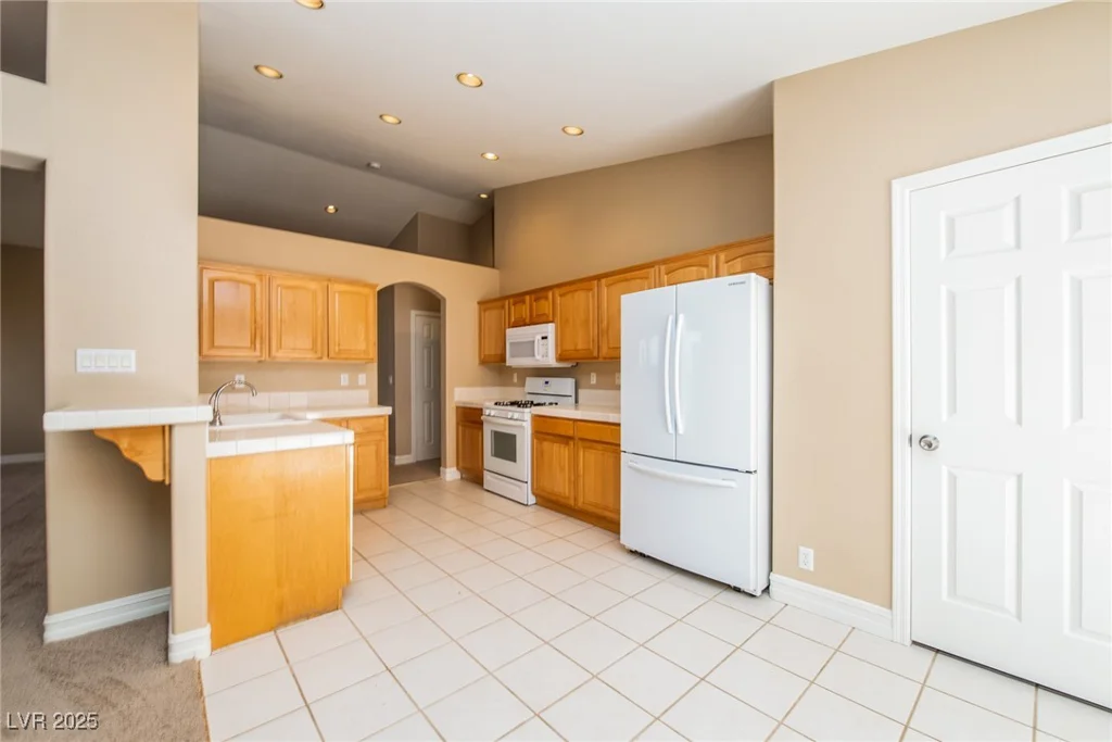 8205 Harrogate, Las Vegas, NV 89129