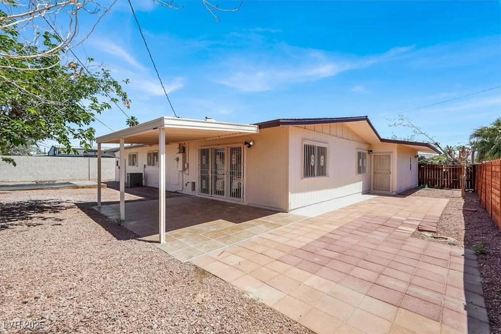 2559 Winterwood, Las Vegas, NV 89142