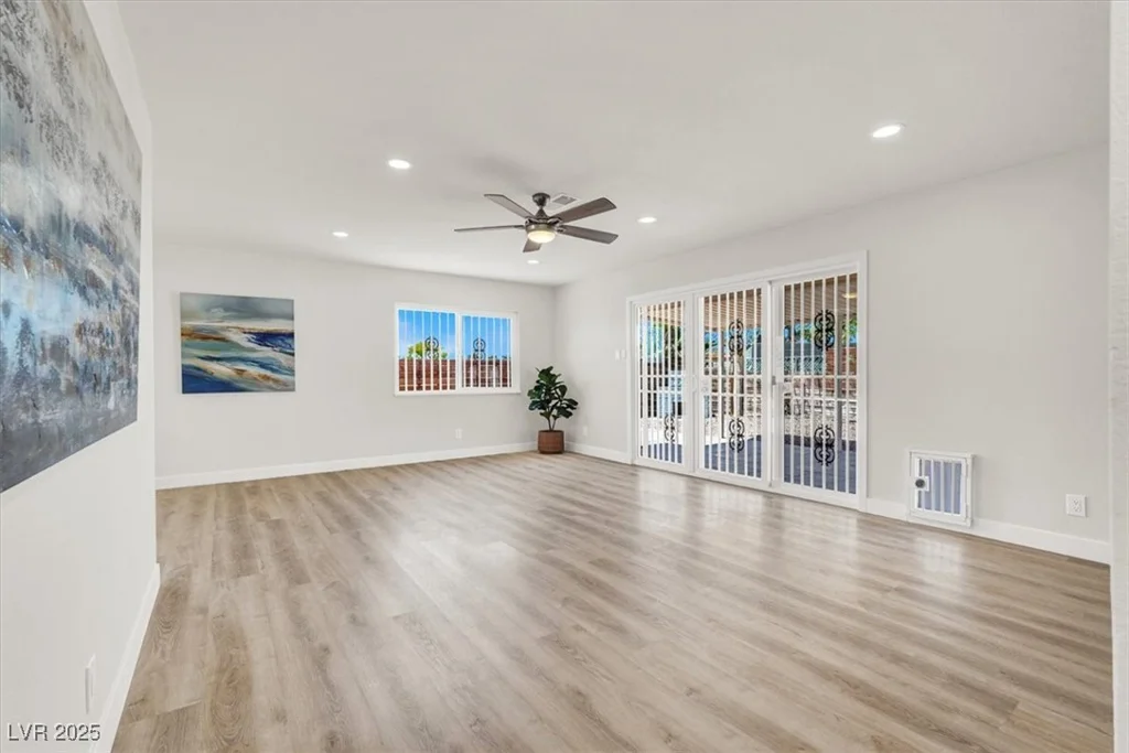 2559 Winterwood, Las Vegas, NV 89142