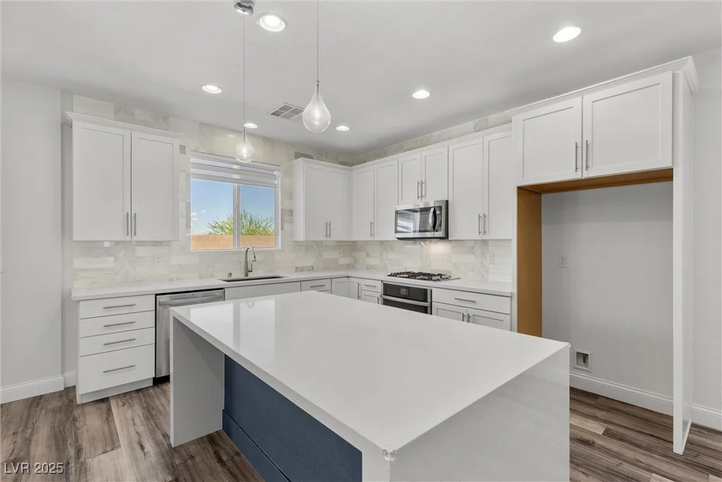 9430 Isla Lee, Las Vegas, NV 89178