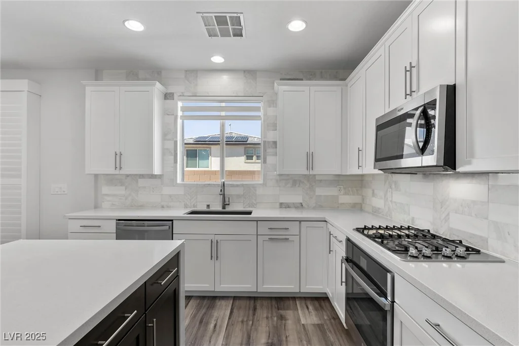9430 Isla Lee, Las Vegas, NV 89178