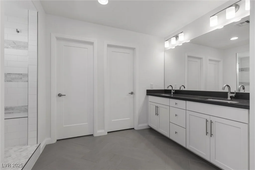9430 Isla Lee, Las Vegas, NV 89178