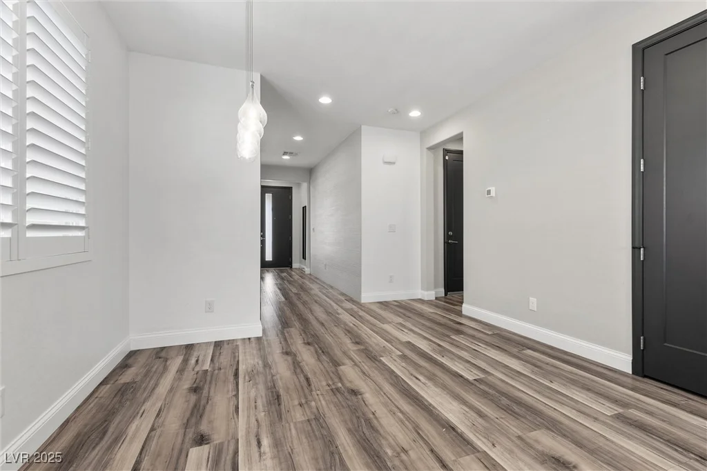9430 Isla Lee, Las Vegas, NV 89178