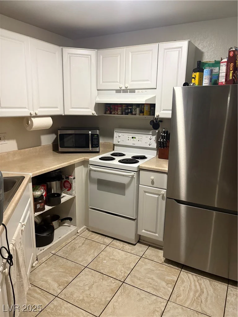 520 Elm, Las Vegas, NV 89169