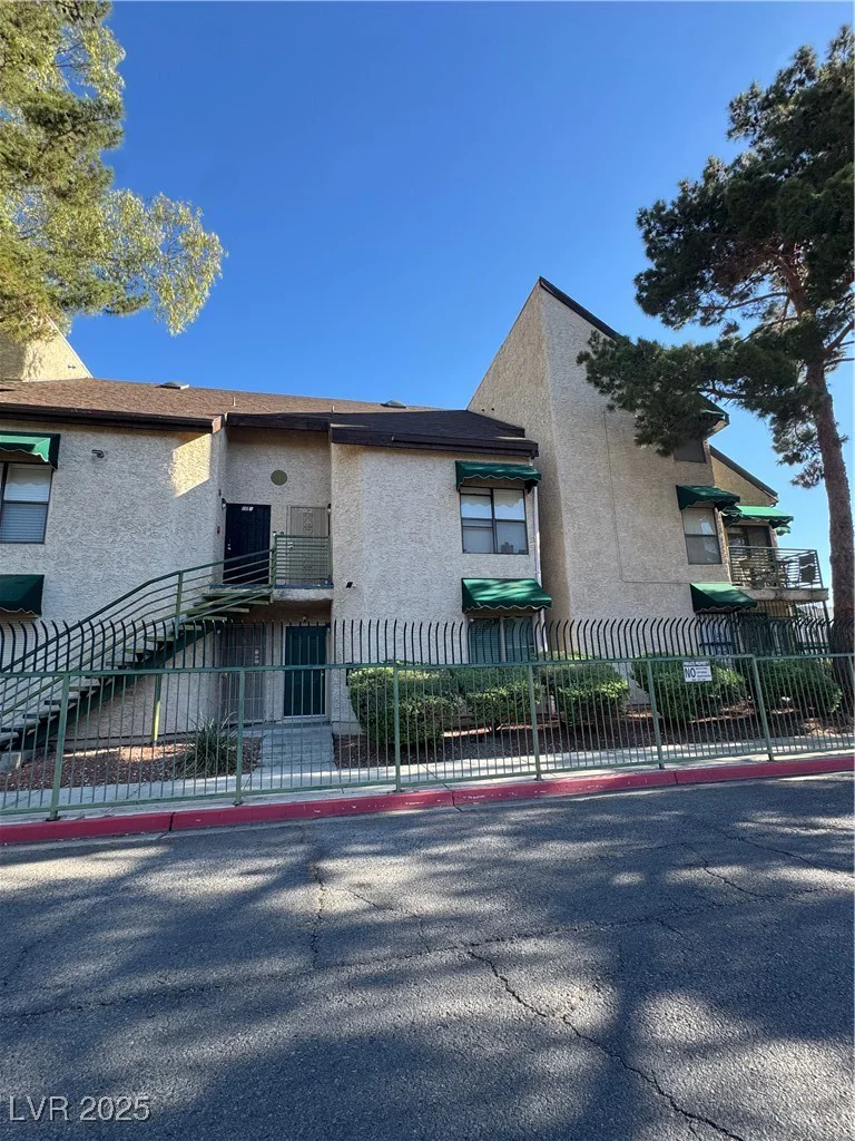 520 Elm, Las Vegas, NV 89169