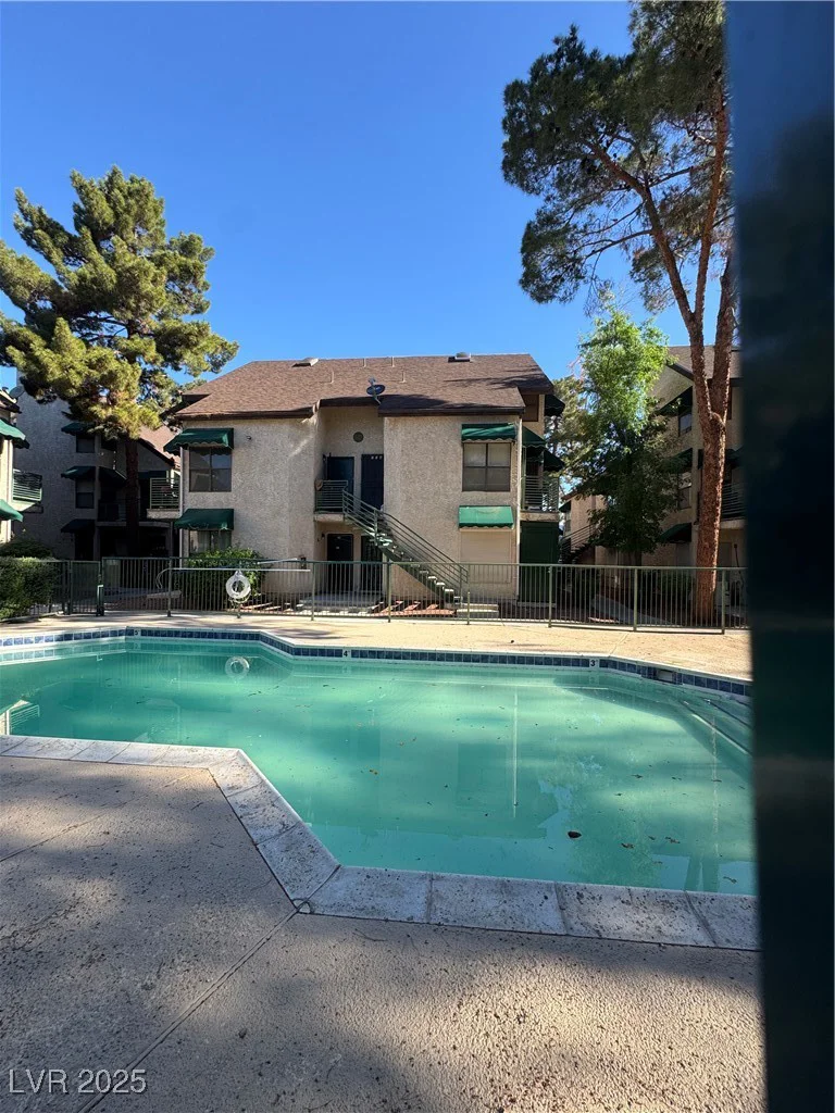 520 Elm, Las Vegas, NV 89169