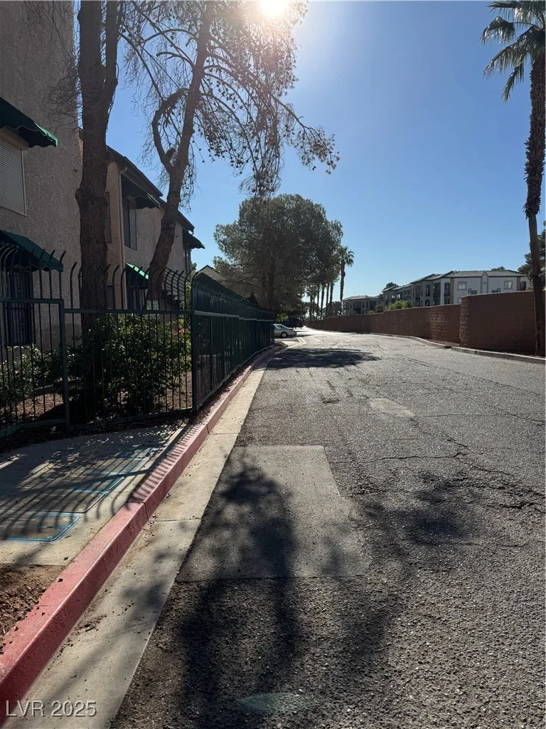 520 Elm, Las Vegas, NV 89169