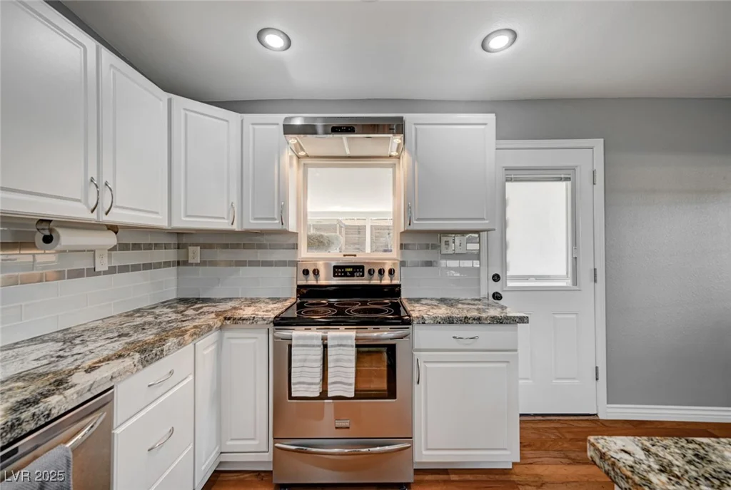 4284 Parkdale, Las Vegas, NV 89121