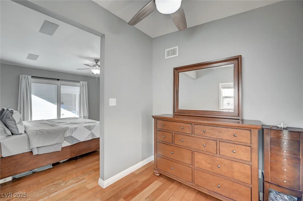 4284 Parkdale, Las Vegas, NV 89121