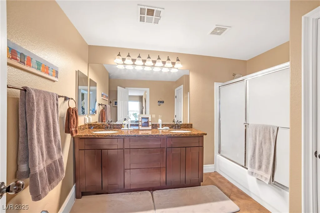 5021 Apache Valley, Las Vegas, NV 89131