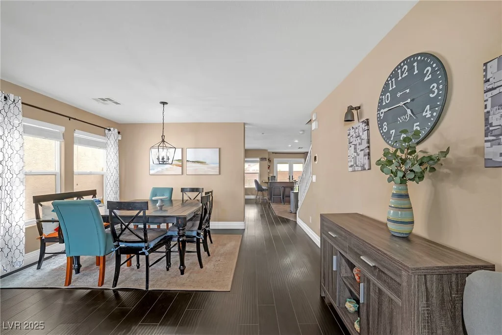 5021 Apache Valley, Las Vegas, NV 89131