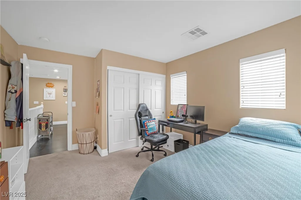 5021 Apache Valley, Las Vegas, NV 89131