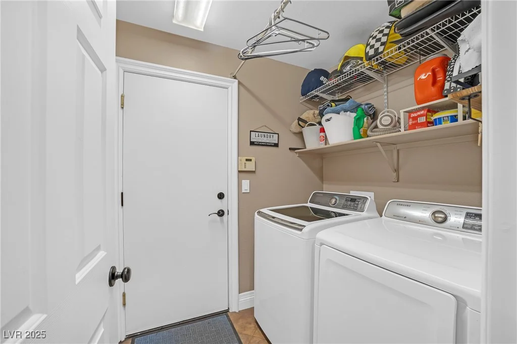 5021 Apache Valley, Las Vegas, NV 89131