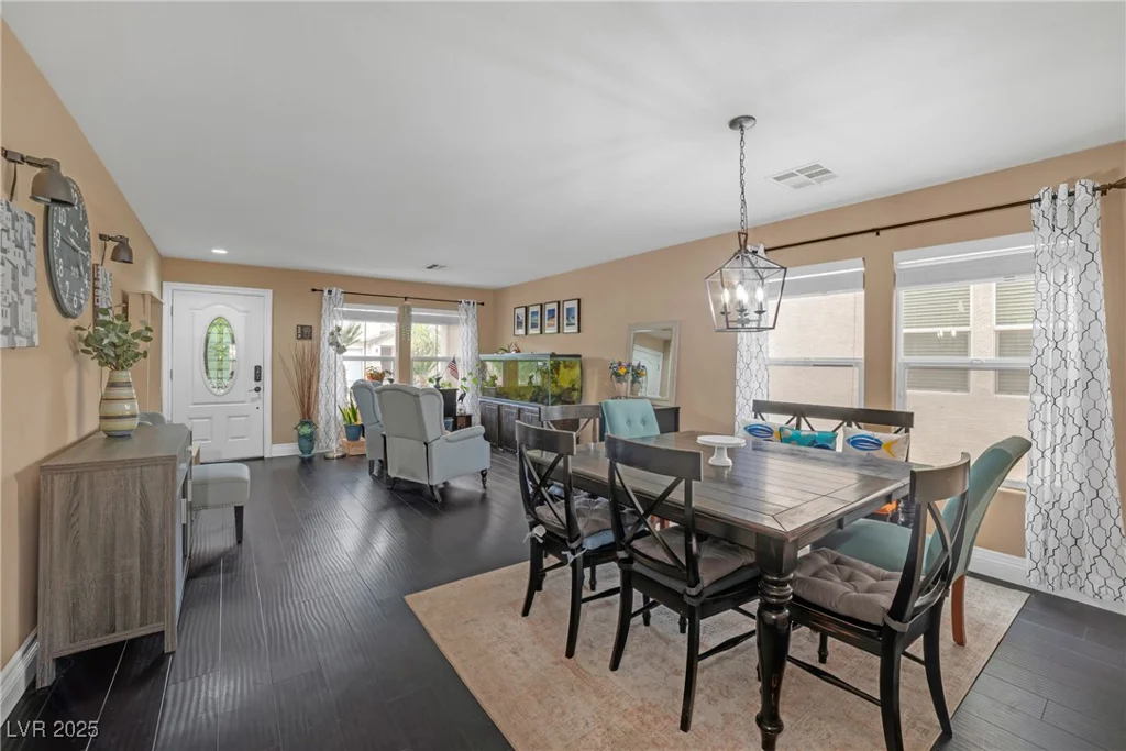 5021 Apache Valley, Las Vegas, NV 89131