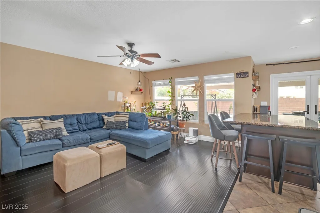 5021 Apache Valley, Las Vegas, NV 89131