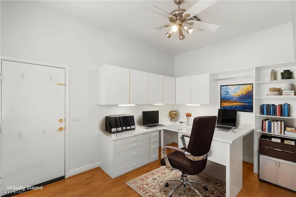 215 Great Gable, Las Vegas, NV 89183
