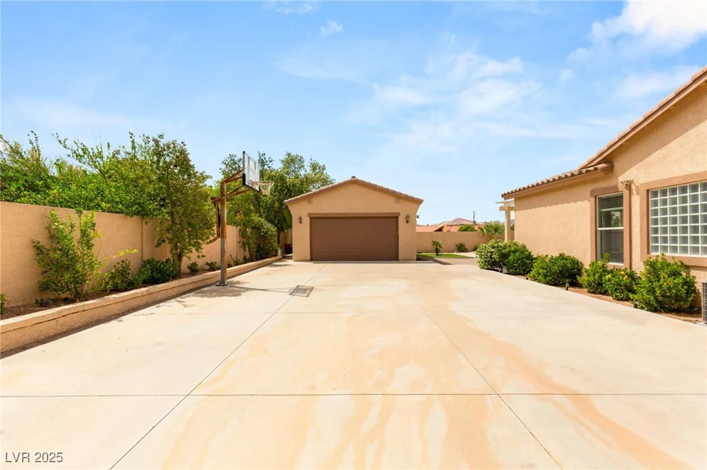 215 Great Gable, Las Vegas, NV 89183