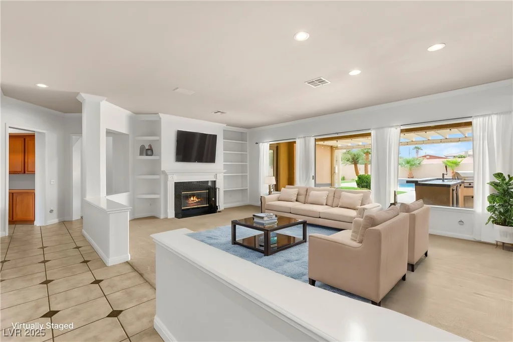215 Great Gable, Las Vegas, NV 89183