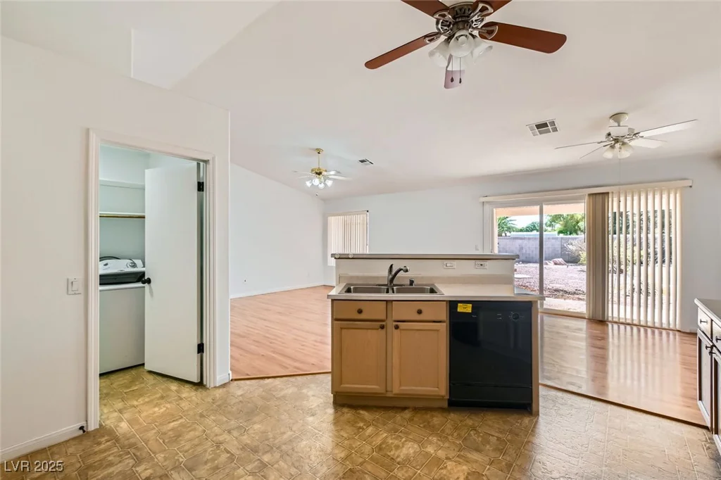 3912 Branchwood, North Las Vegas, NV 89032