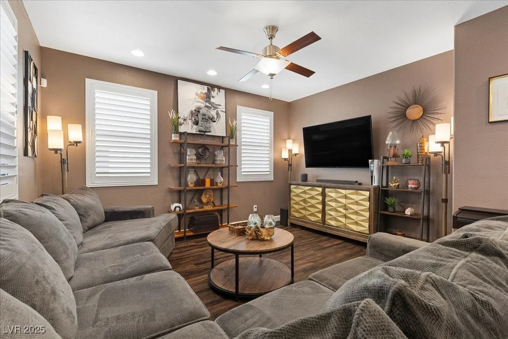 8013 Green River Knob, Las Vegas, NV 89113