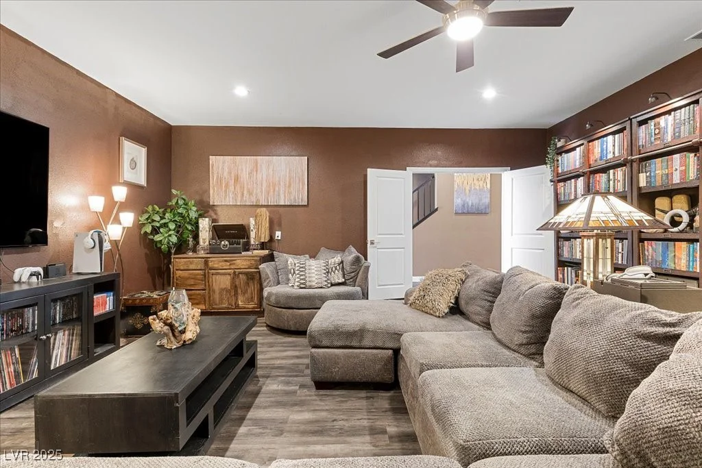8013 Green River Knob, Las Vegas, NV 89113