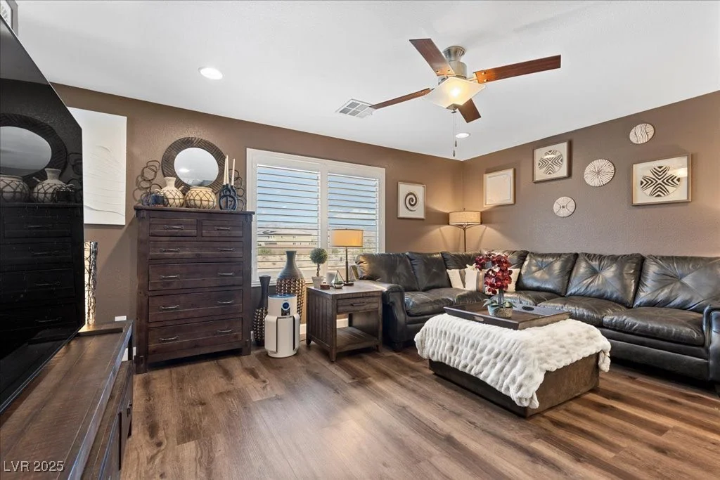 8013 Green River Knob, Las Vegas, NV 89113
