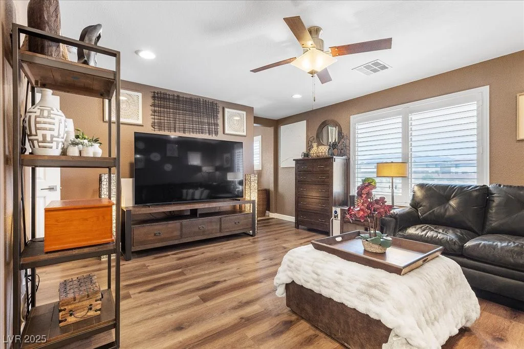 8013 Green River Knob, Las Vegas, NV 89113