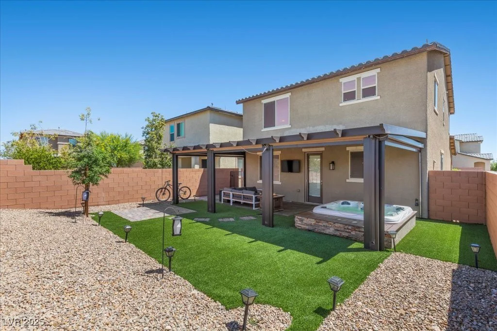 8013 Green River Knob, Las Vegas, NV 89113