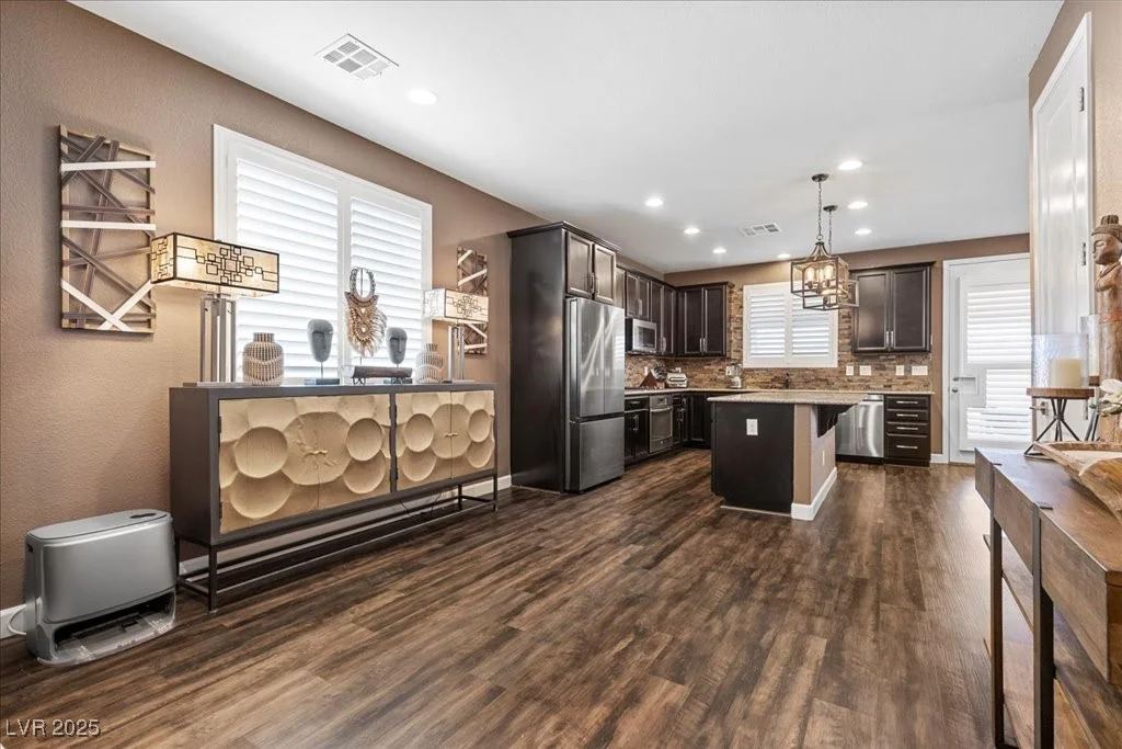 8013 Green River Knob, Las Vegas, NV 89113