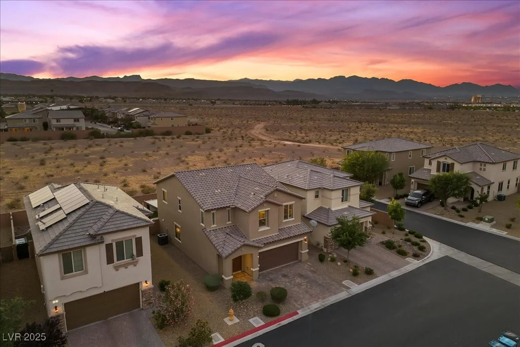 8013 Green River Knob, Las Vegas, NV 89113