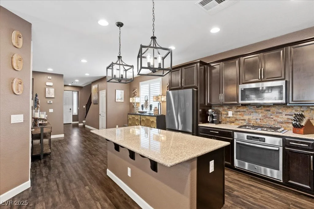 8013 Green River Knob, Las Vegas, NV 89113