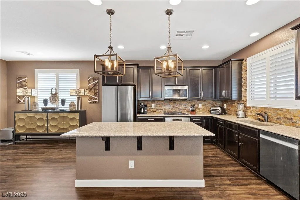 8013 Green River Knob, Las Vegas, NV 89113