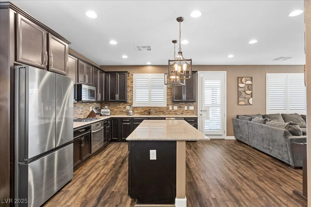 8013 Green River Knob, Las Vegas, NV 89113