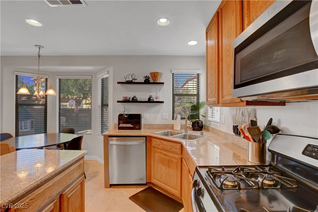 644 Mauna Kea, Henderson, NV 89011