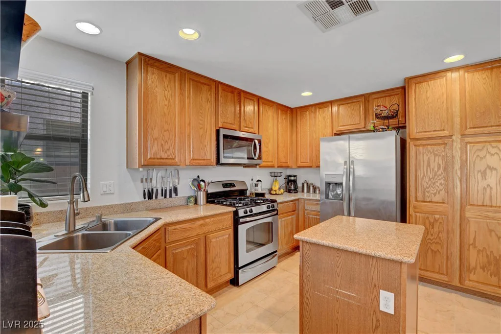 644 Mauna Kea, Henderson, NV 89011