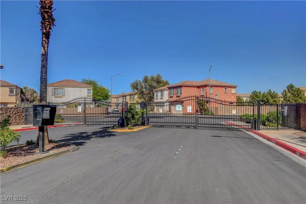 644 Mauna Kea, Henderson, NV 89011