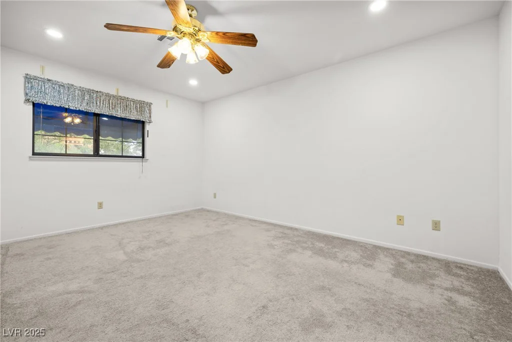 101 Luna, Las Vegas, NV 89145