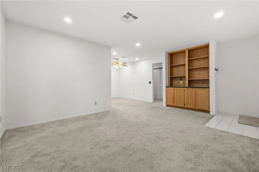 101 Luna, Las Vegas, NV 89145