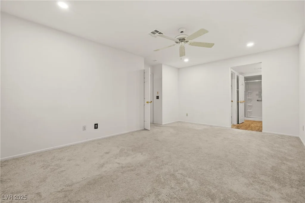 101 Luna, Las Vegas, NV 89145