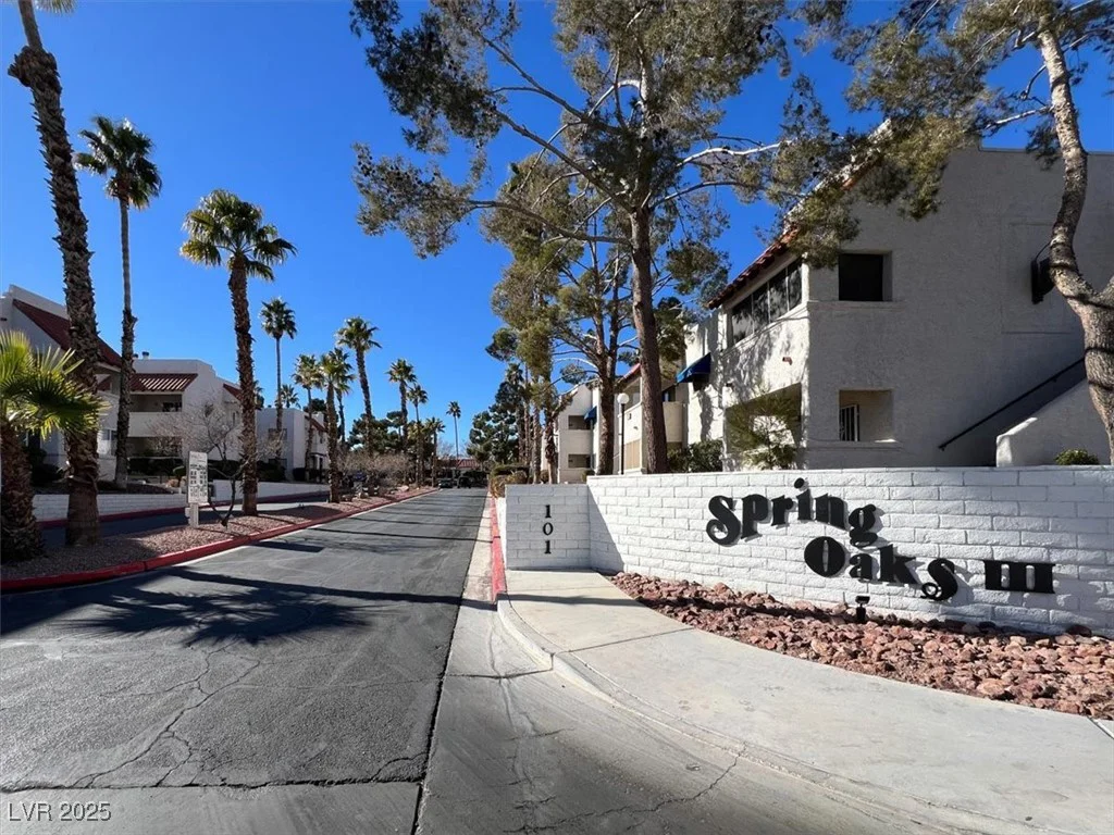 101 Luna, Las Vegas, NV 89145