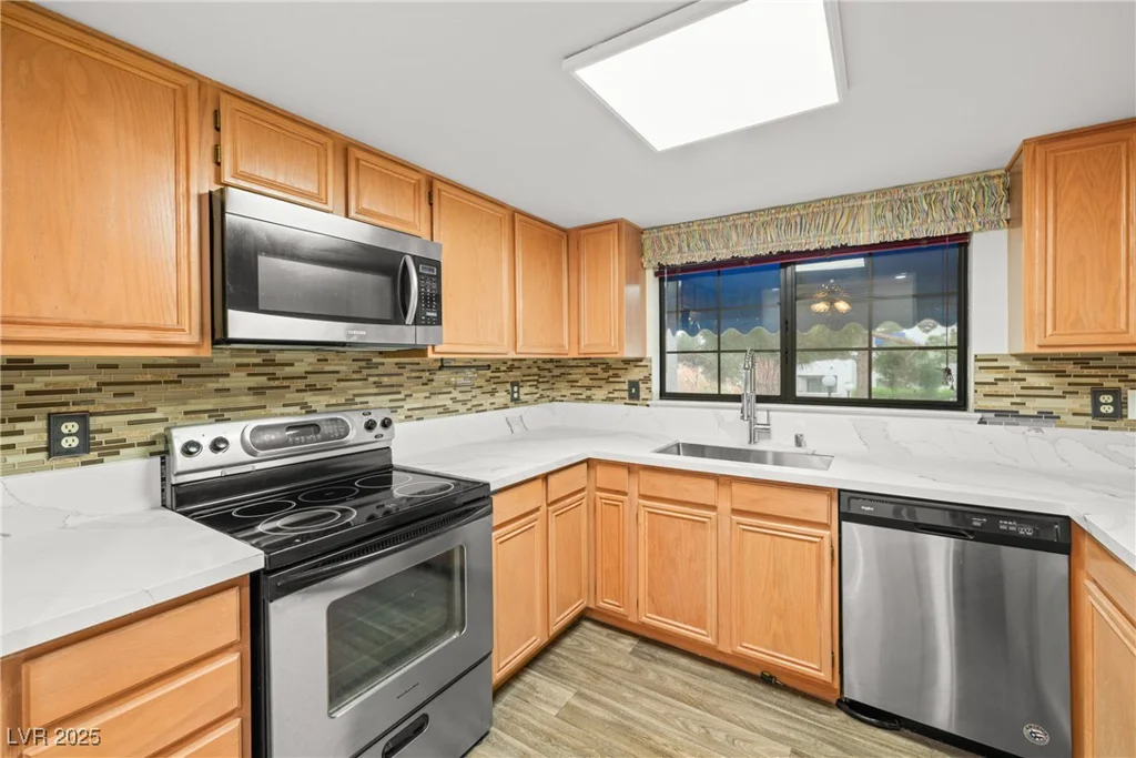 101 Luna, Las Vegas, NV 89145