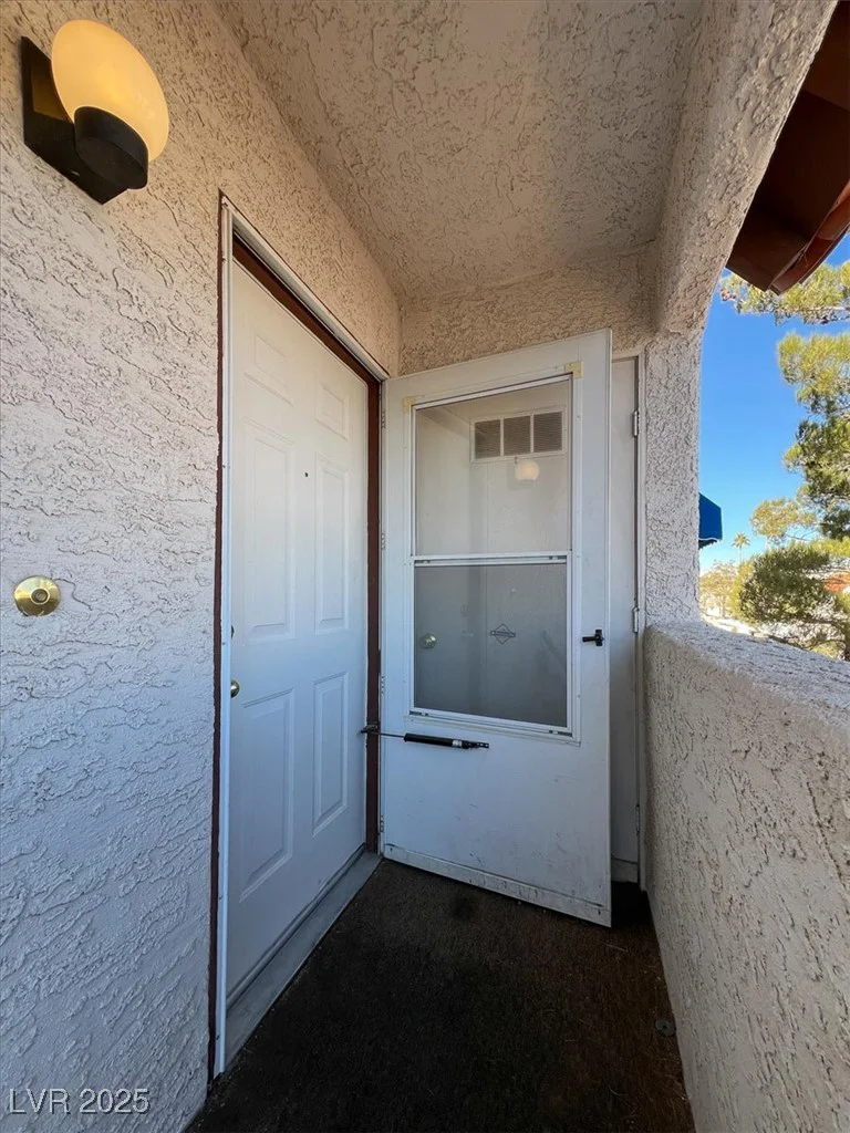 101 Luna, Las Vegas, NV 89145