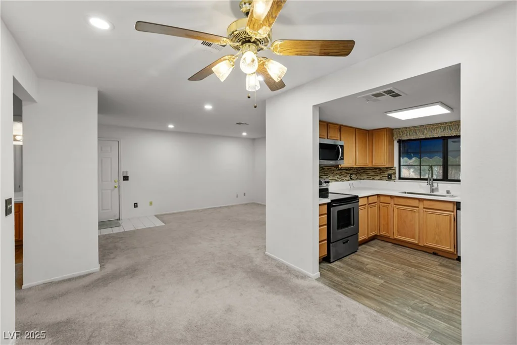 101 Luna, Las Vegas, NV 89145